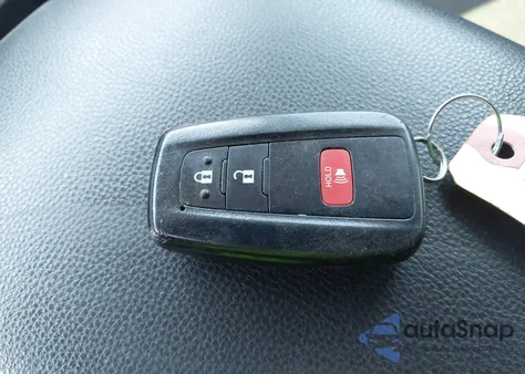 2020 Toyota Rav4 Xle from USA, damaged, VIN 2T3P1RFV9LC095145